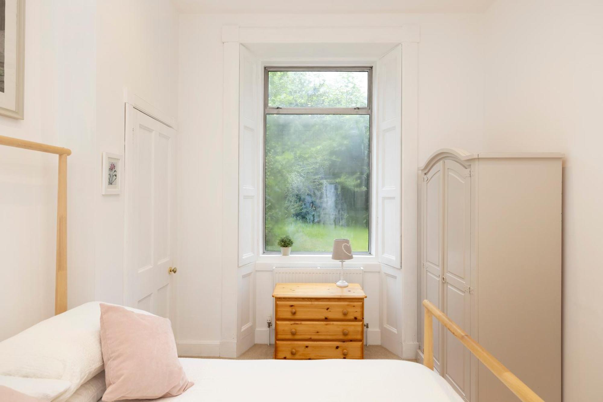 Elegant Stockbridge 2-bedroom - Ground Floor Appartement *